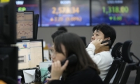 每经热评｜新能源汽车测评标准亟待规范、统一